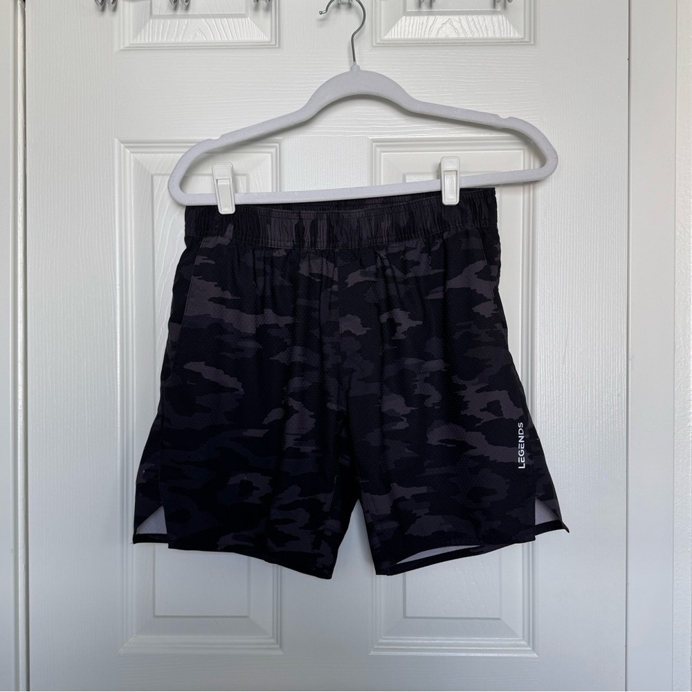 Legends Luka shorts 5” seams no liner black camo size S